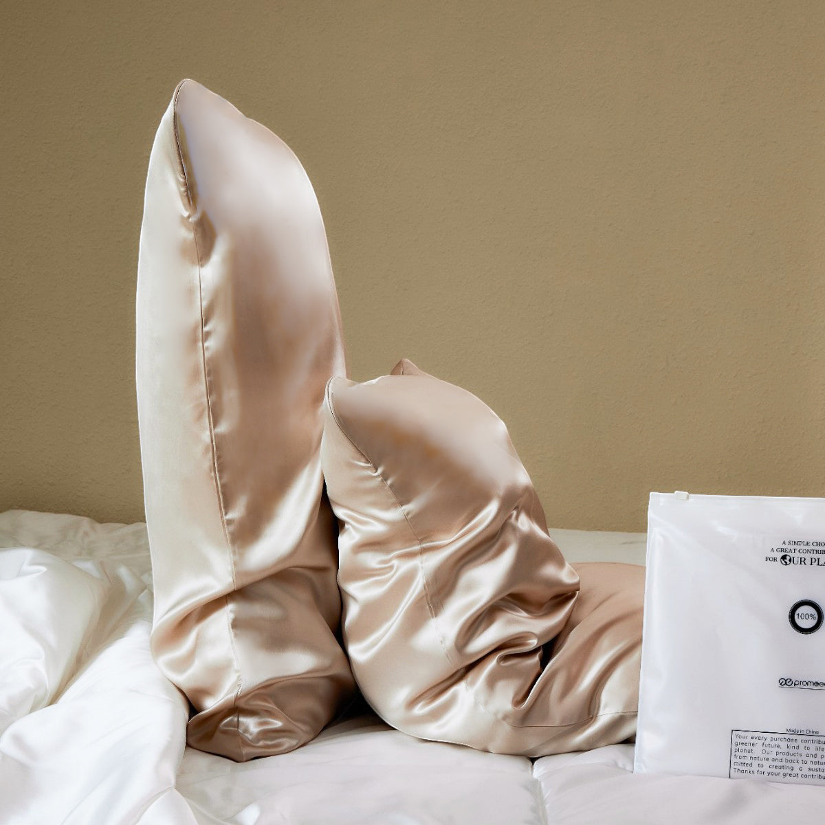 Hydrating Silk Pillowcase - promeedsilk