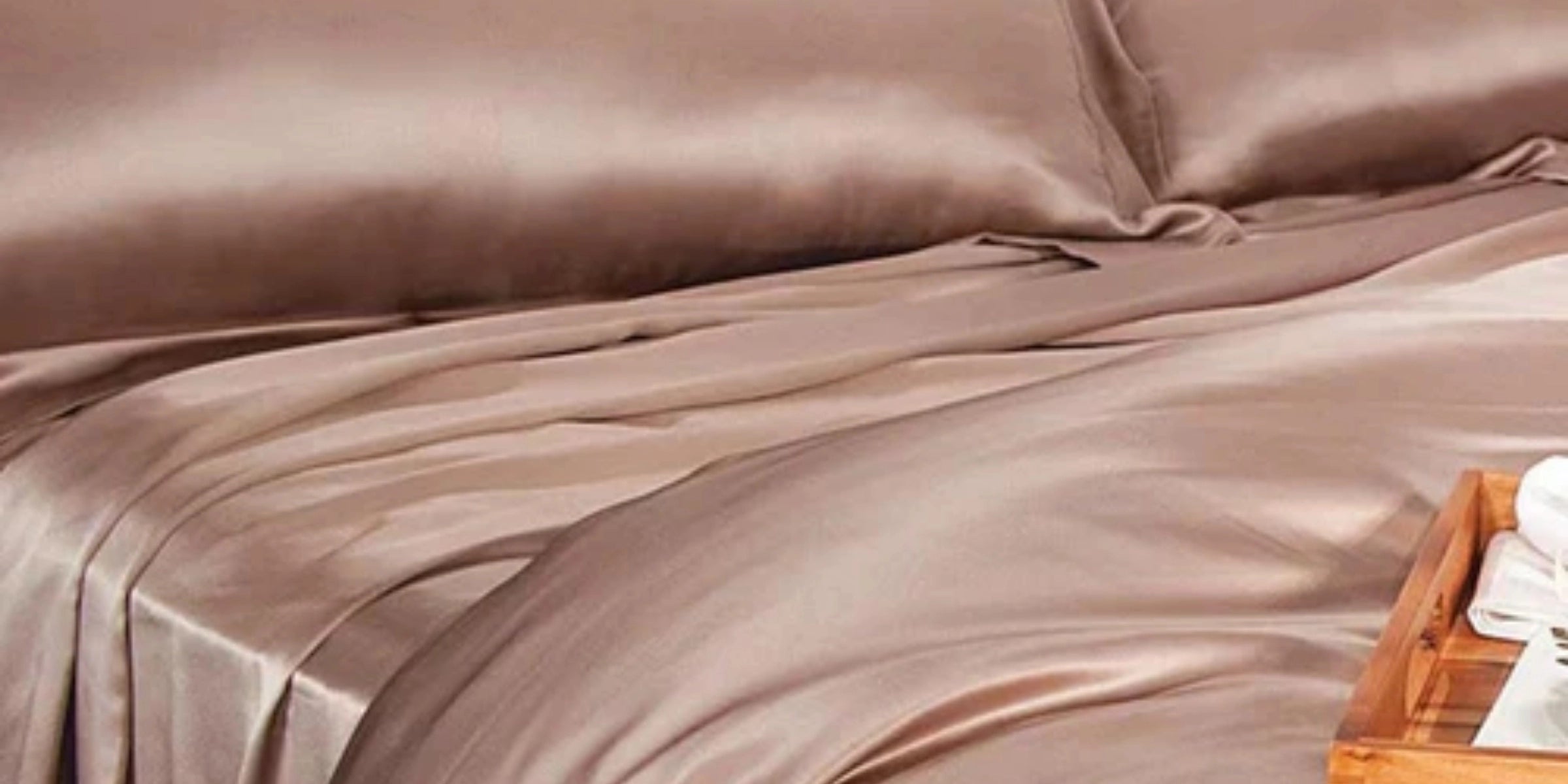 Stop Ruining Your Silk Bedding In These 10 Ways - promeedsilk