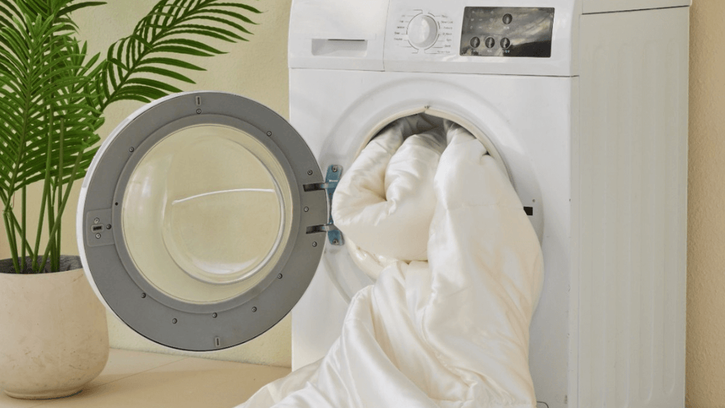 How to Wash Long-lasting Cooling Comforters