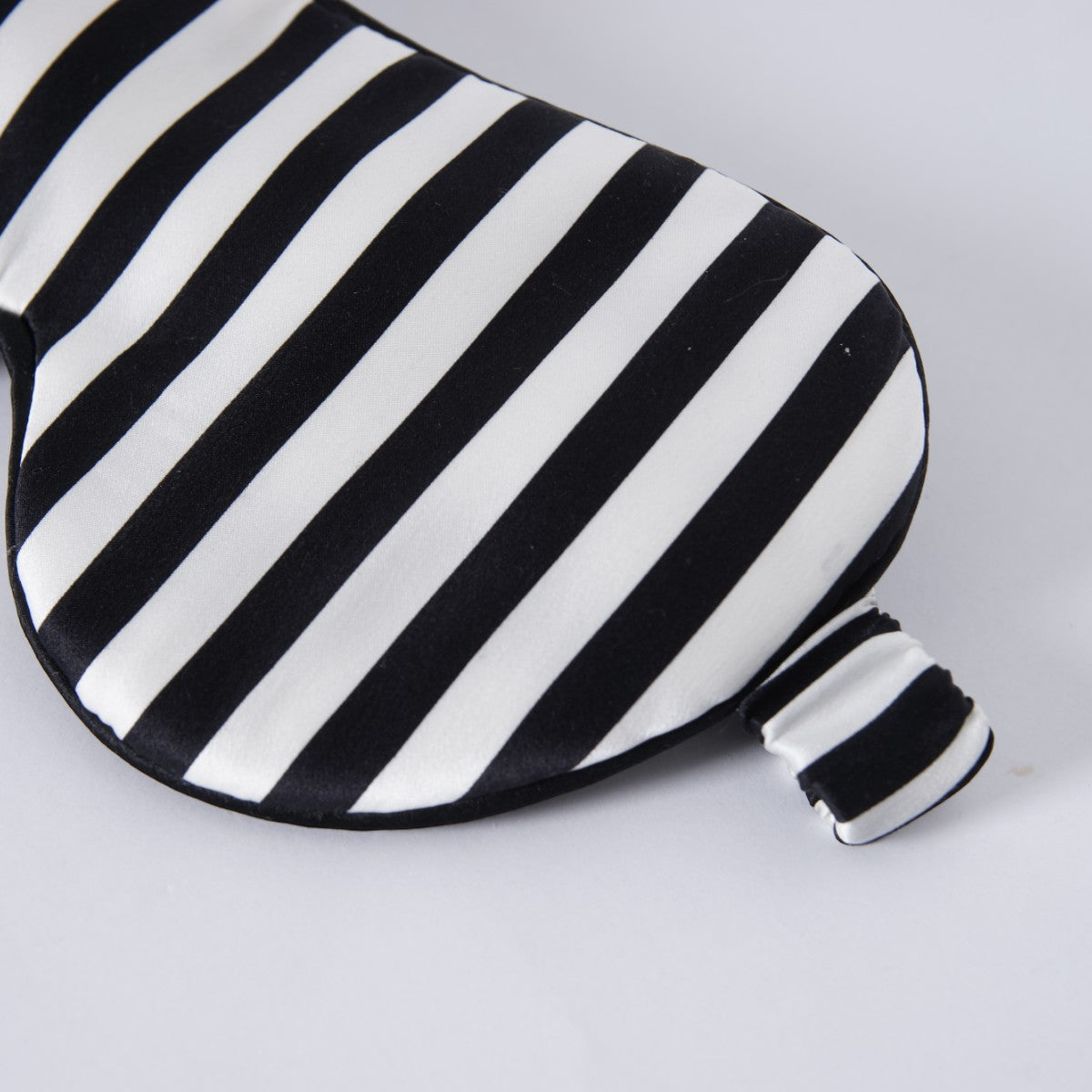 100% Mulberry Silk Sleep Eye Mask - promeedsilk