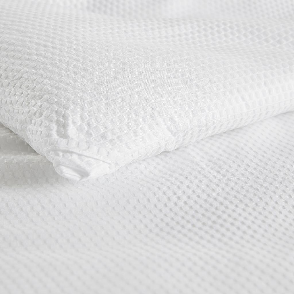 White Oversized Down Alternative Comforter - 104"W x 94"L - promeedsilk